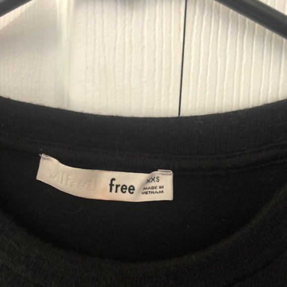 Wilfred Free knotted black tshirt - Picture 3 of 5